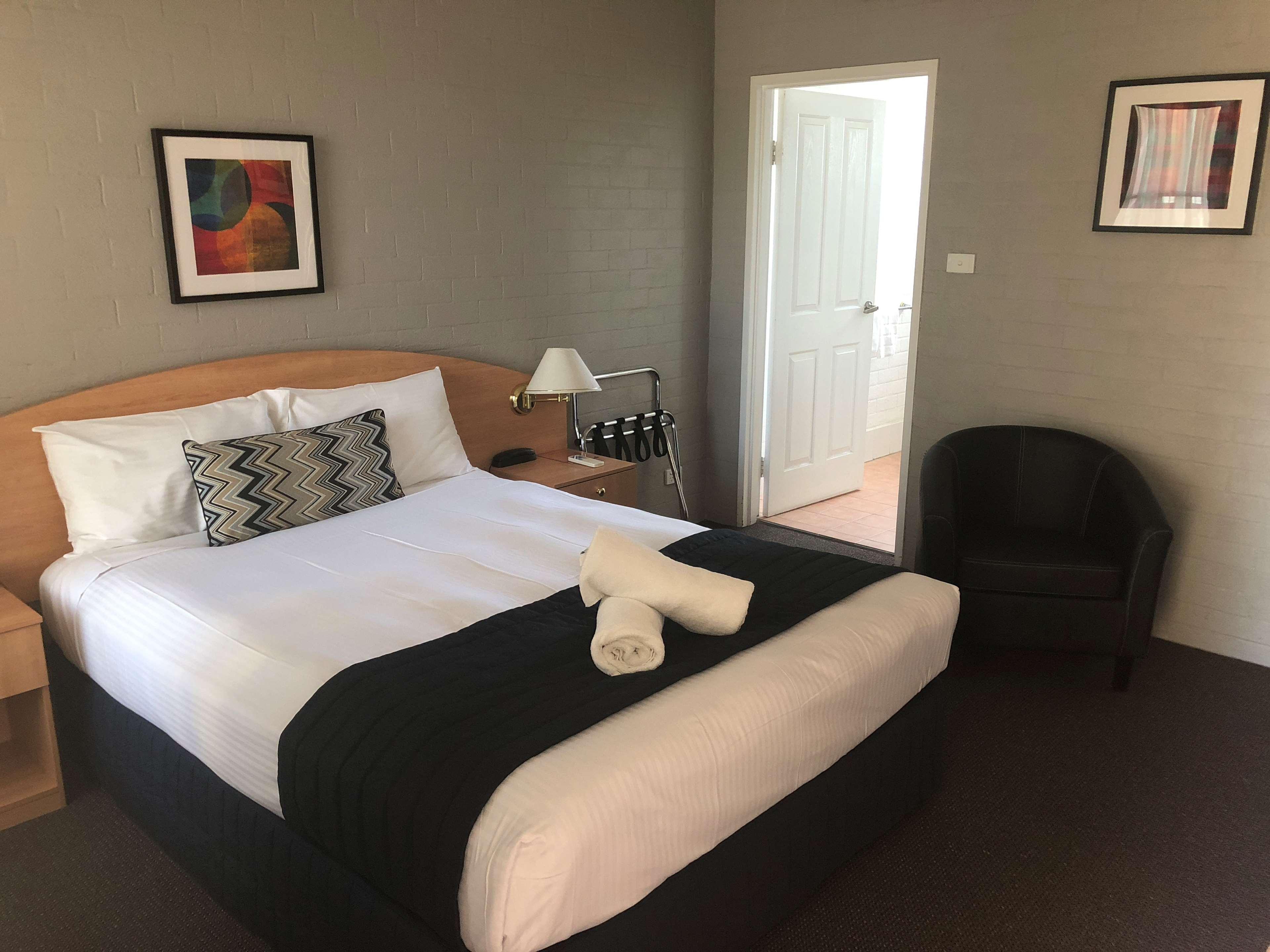 Best Western Coachman'S Inn Motel Bathurst Buitenkant foto