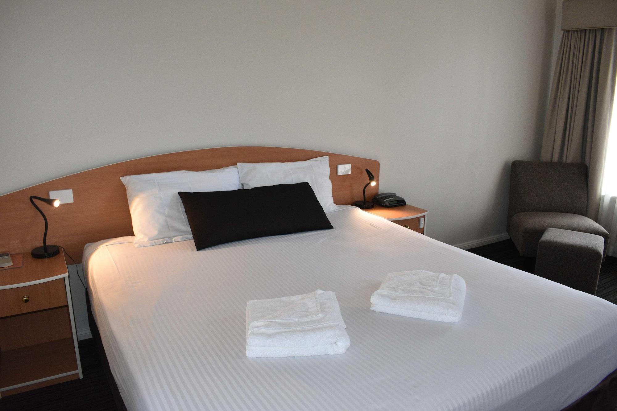 Best Western Coachman'S Inn Motel Bathurst Buitenkant foto